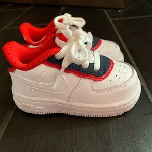 Infant Air Force 1